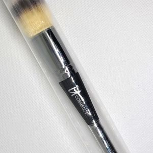 It cosmetics Heavenly Luxe Complexion Perfection Brush #7